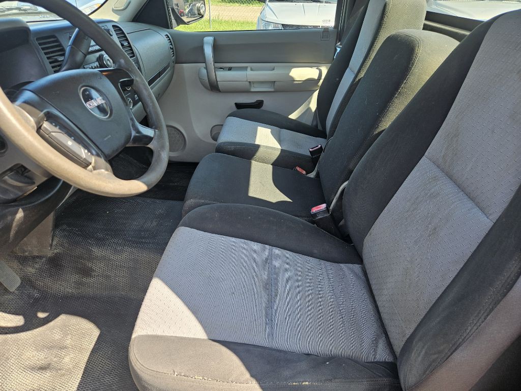 2008 GMC Sierra Image 13