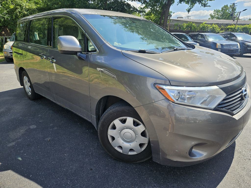 2015 Nissan Quest Image 3