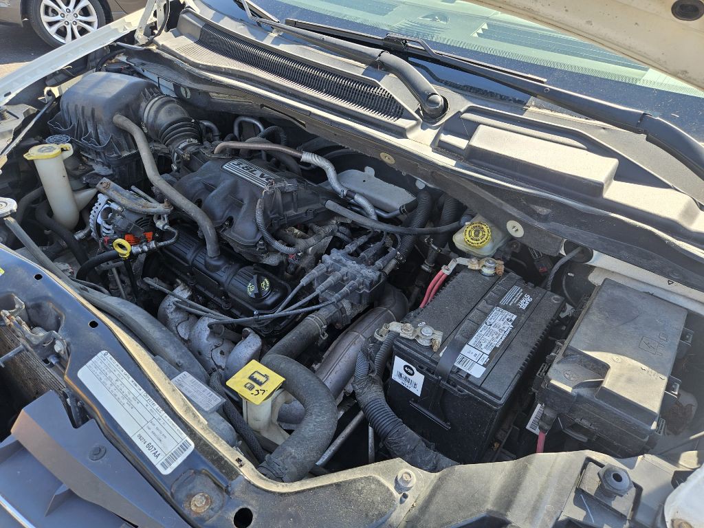 2009 Chrysler Town & Country Image 22