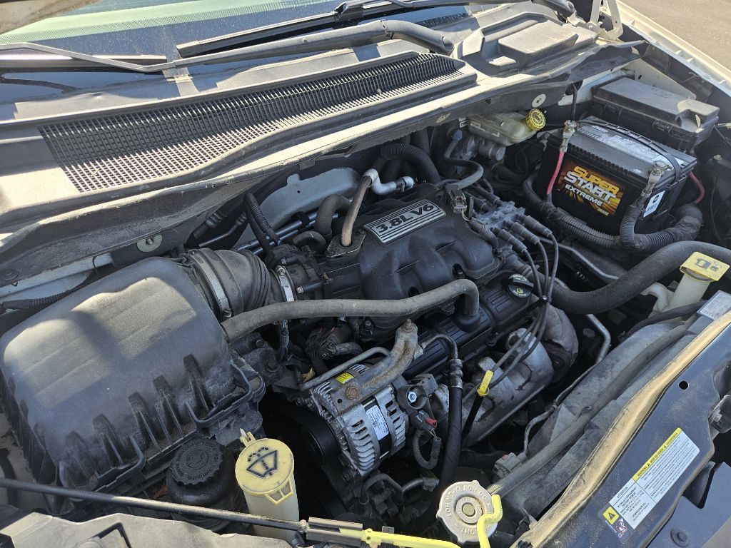 2009 Chrysler Town & Country Image 23