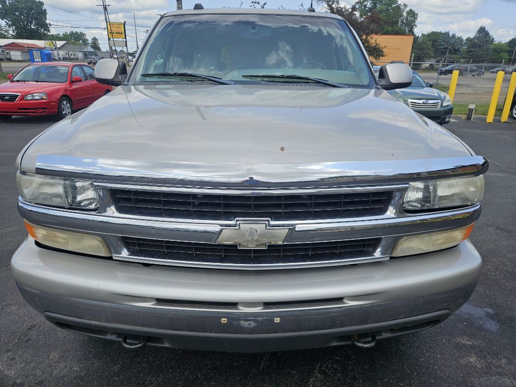 2005 Chevrolet Suburban Image 4