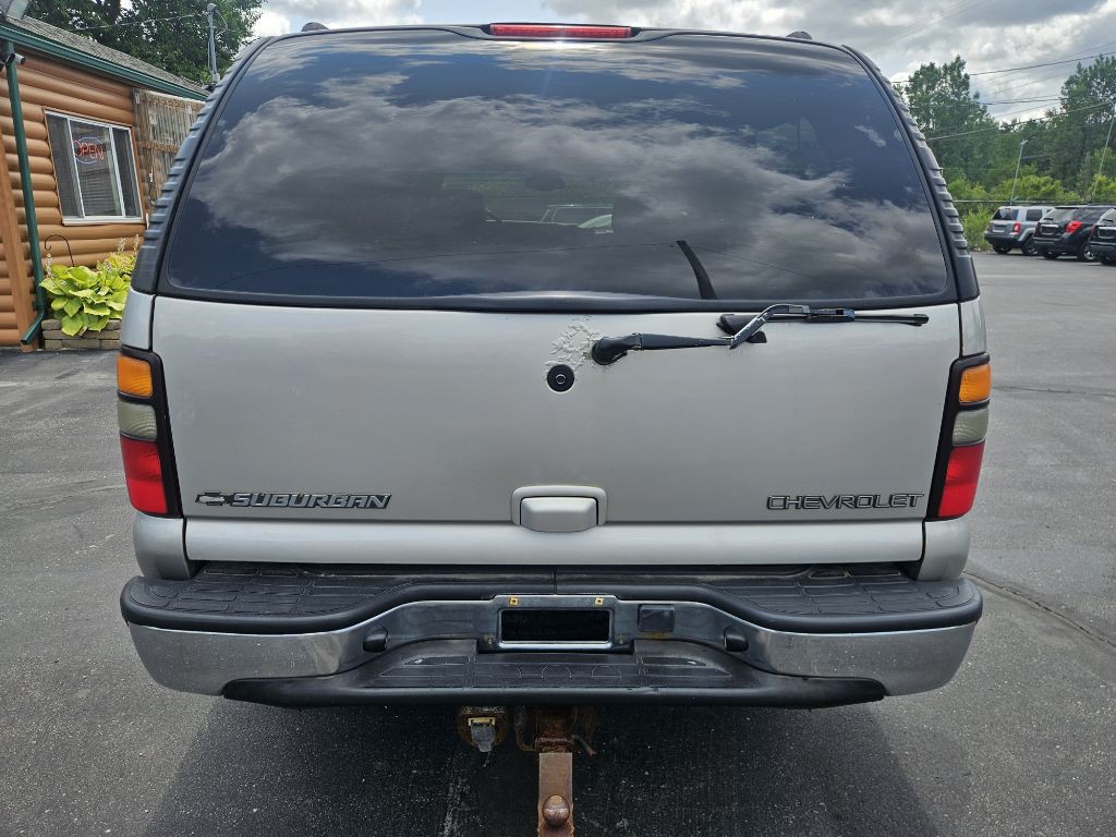 2005 Chevrolet Suburban Image 8