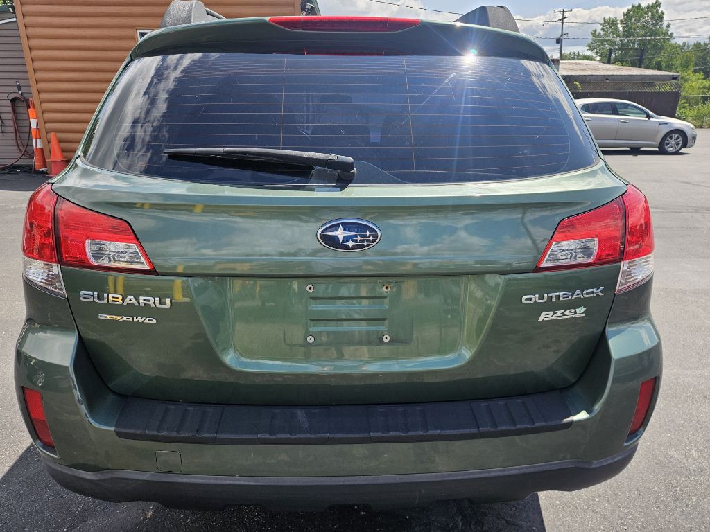 2012 Subaru Outback Image 8