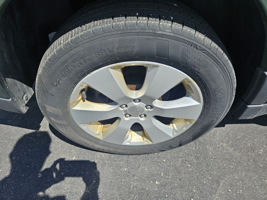 2012 Subaru Outback Image 24