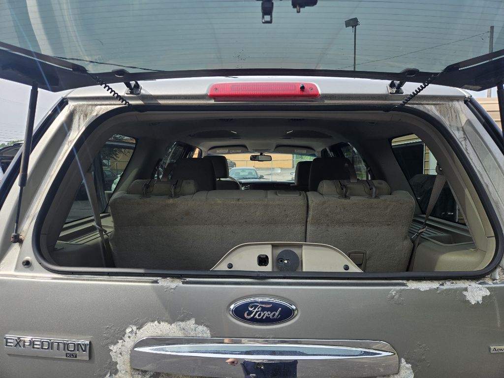 2008 Ford Expedition Image 18