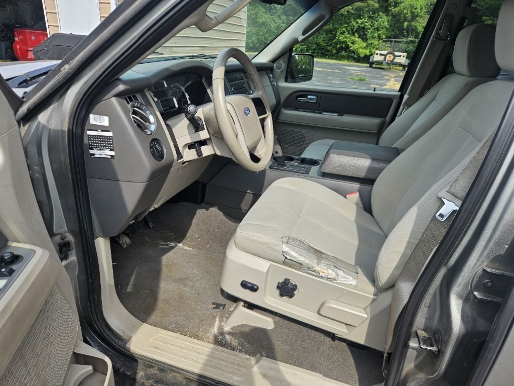 2008 Ford Expedition Image 11