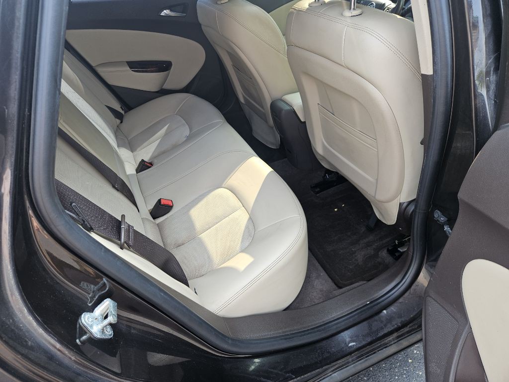 2012 Buick Verano Image 16