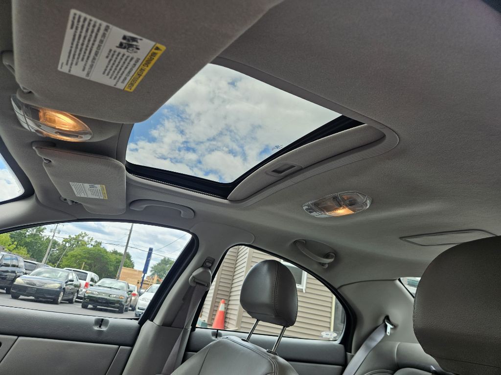2005 Mercury Sable Image 13