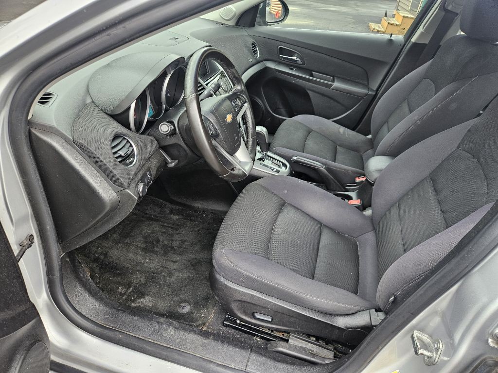 2014 Chevrolet Cruze Image 10
