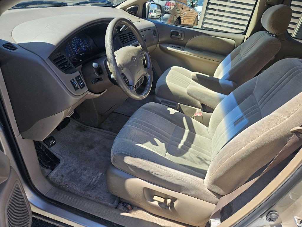 2002 Toyota Sienna Image 12