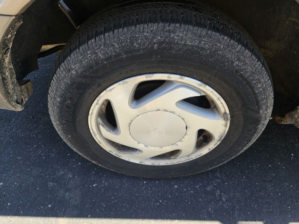 2002 Toyota Sienna Image 23