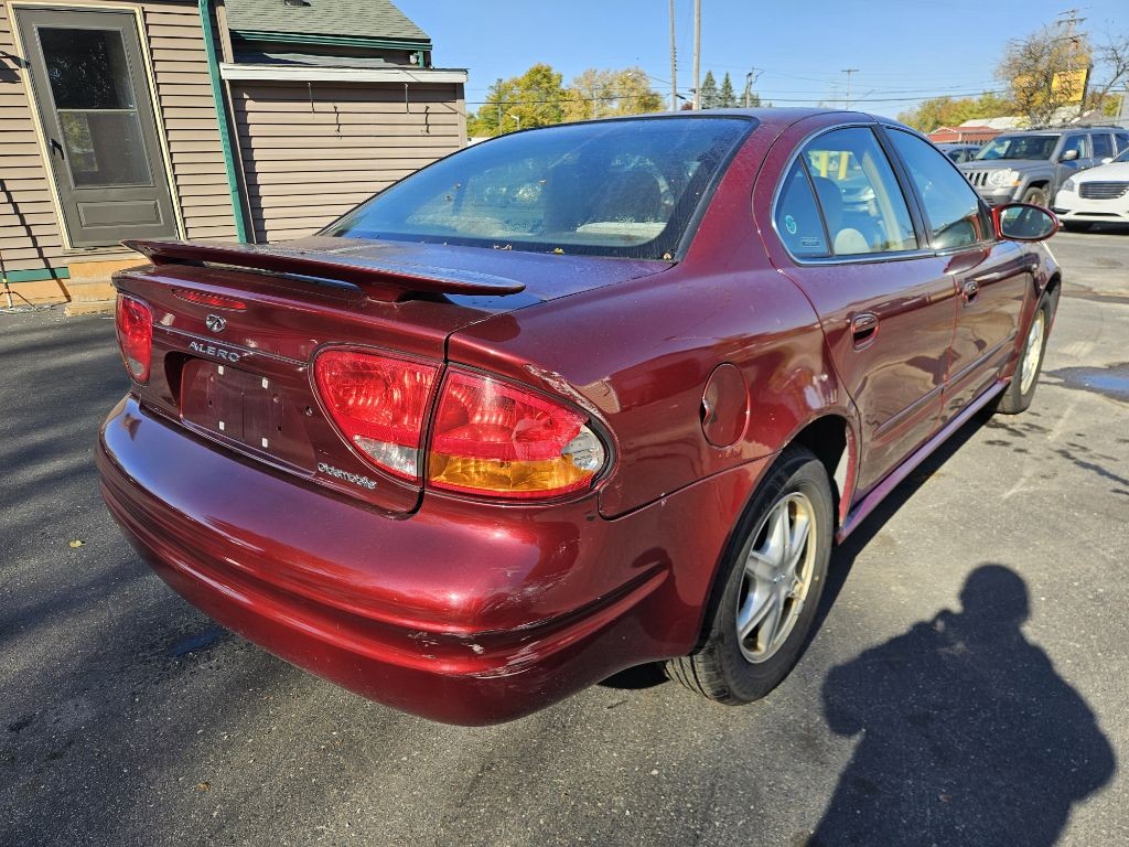 2002 Oldsmobile Alero Image 10