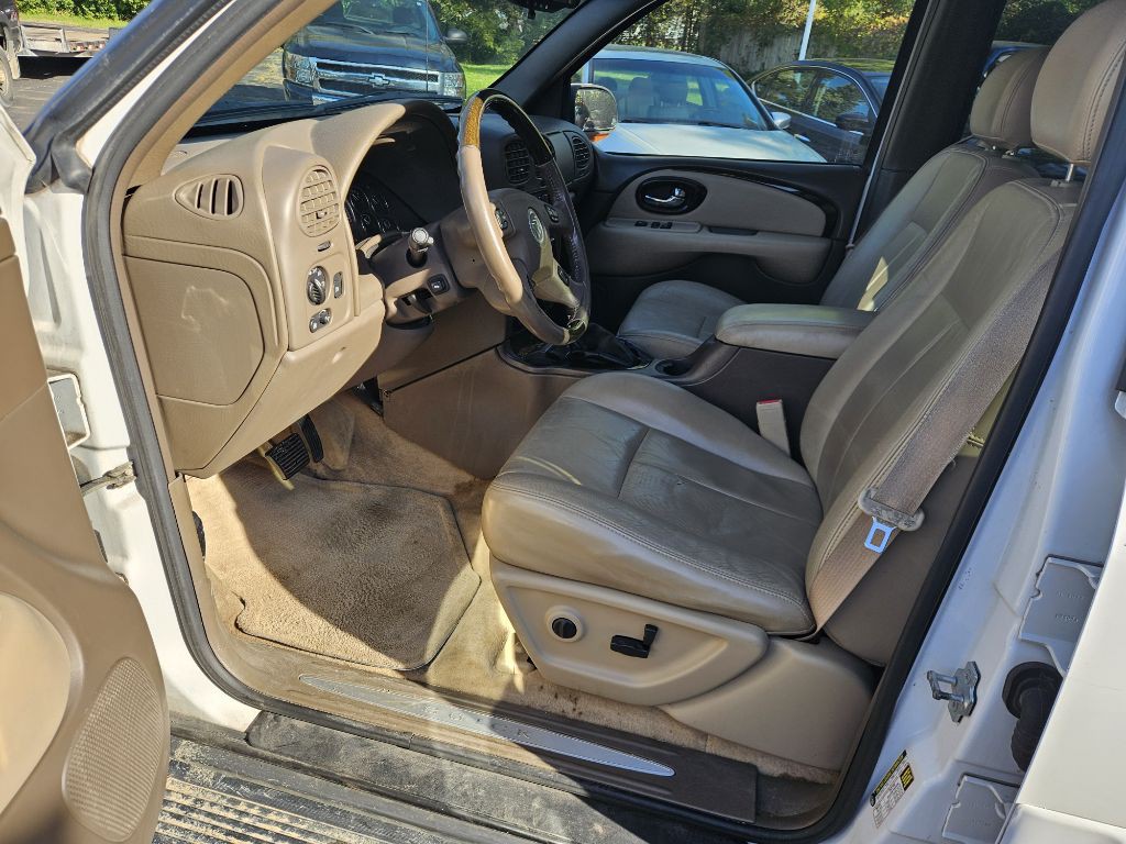 2005 Buick Rainier Image 11