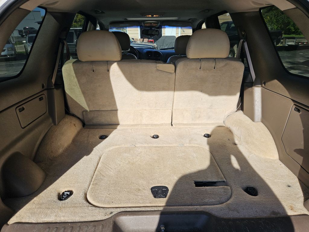 2005 Buick Rainier Image 18