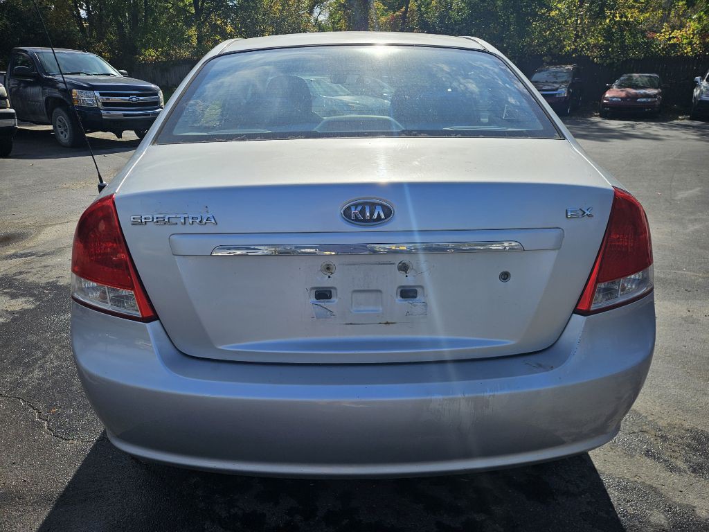 2007 Kia Spectra Image 8