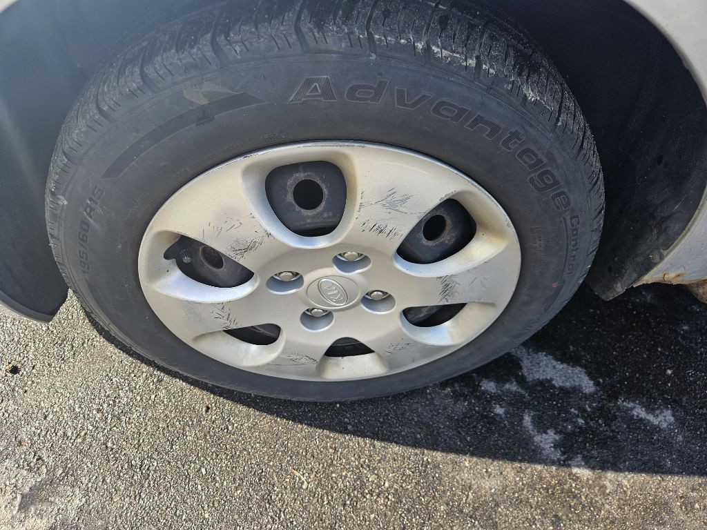 2007 Kia Spectra Image 19