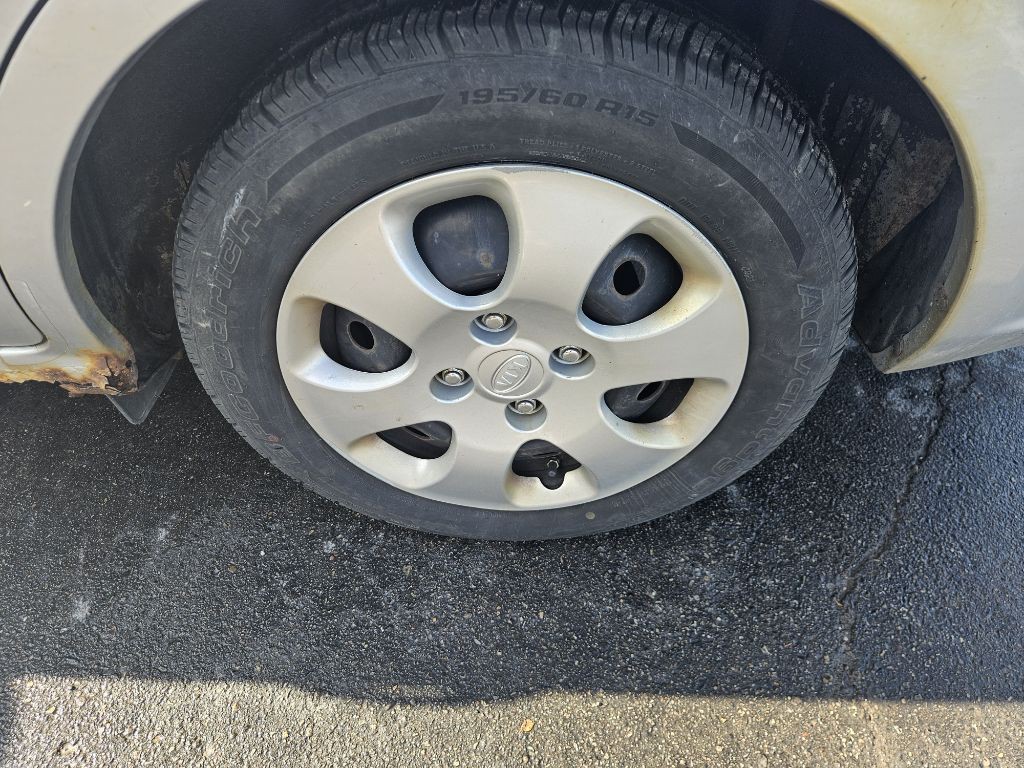 2007 Kia Spectra Image 20