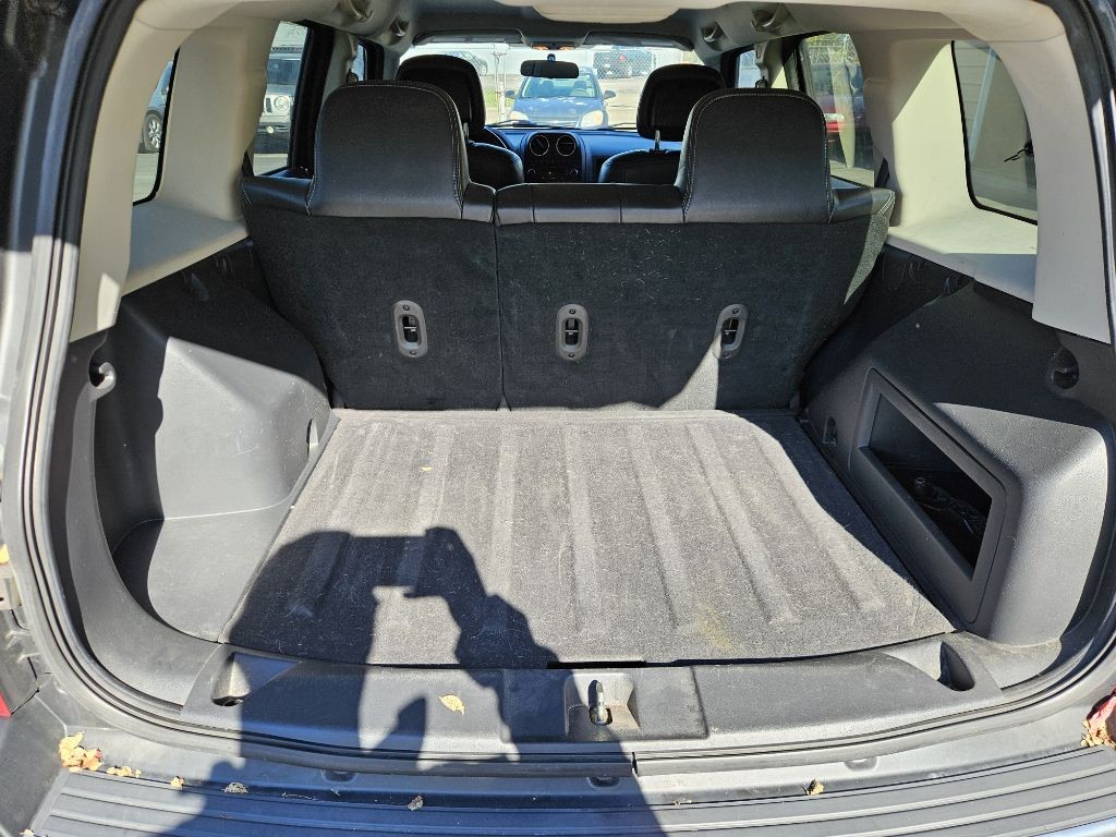 2011 Jeep Patriot Image 16