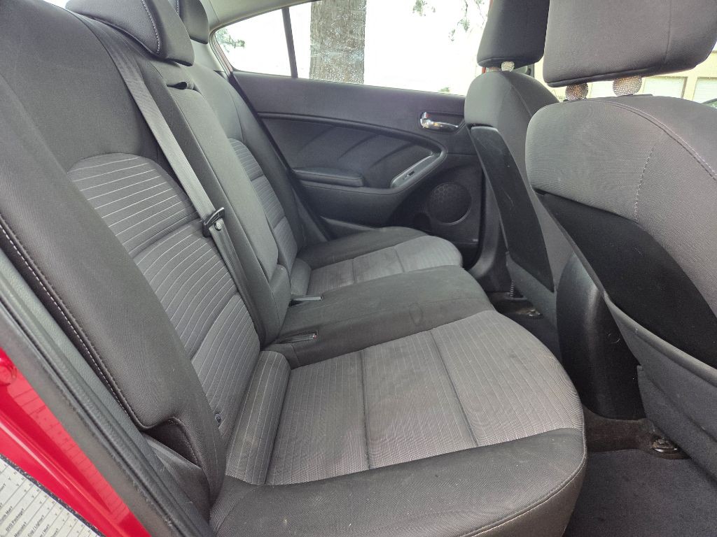 2015 Kia Forte Image 8
