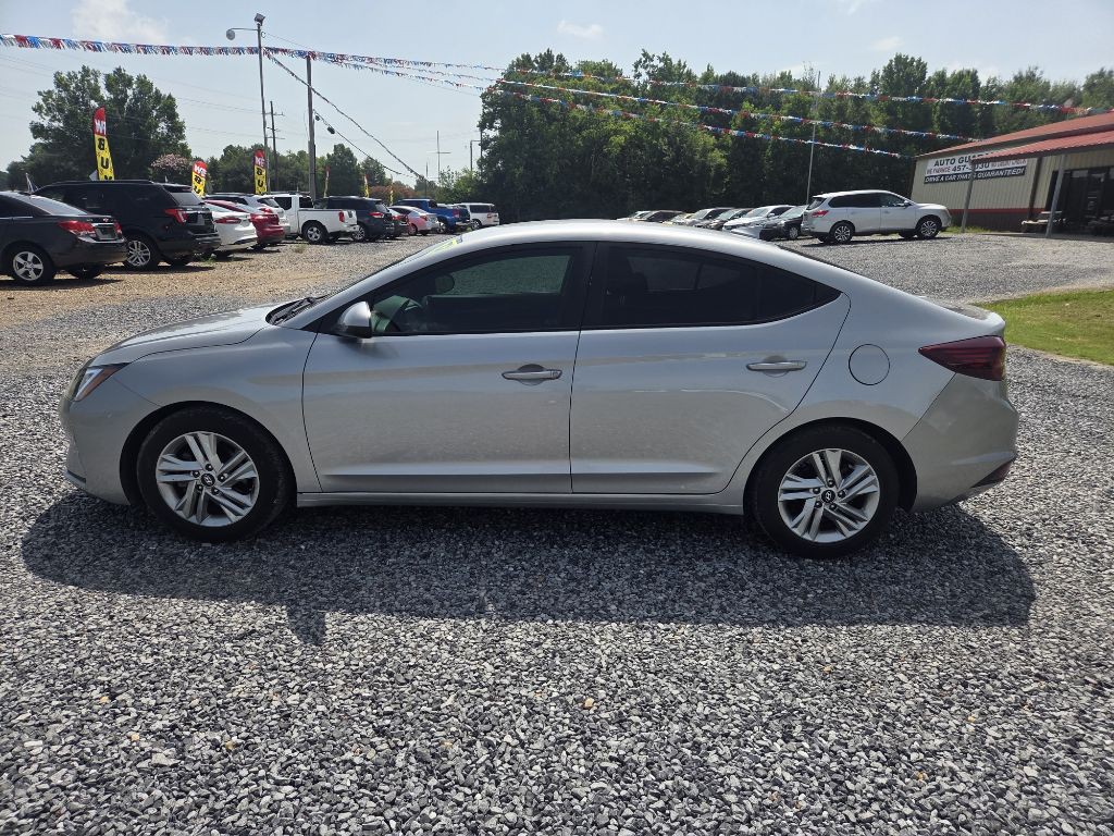 2020 Hyundai Elantra Image 4