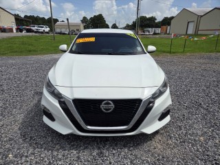 Image for 2020 Nissan Altima S ID: 6680517