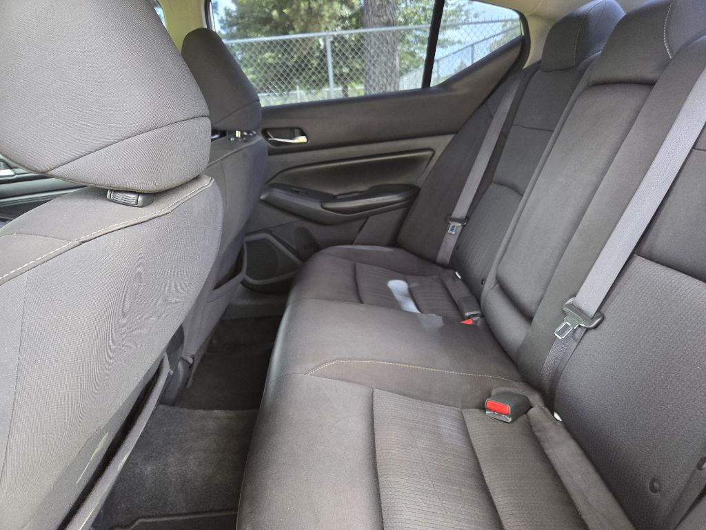 2020 Nissan Altima Image 6