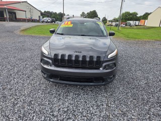 Image for 2016 Jeep Cherokee Latitude ID: 6691534