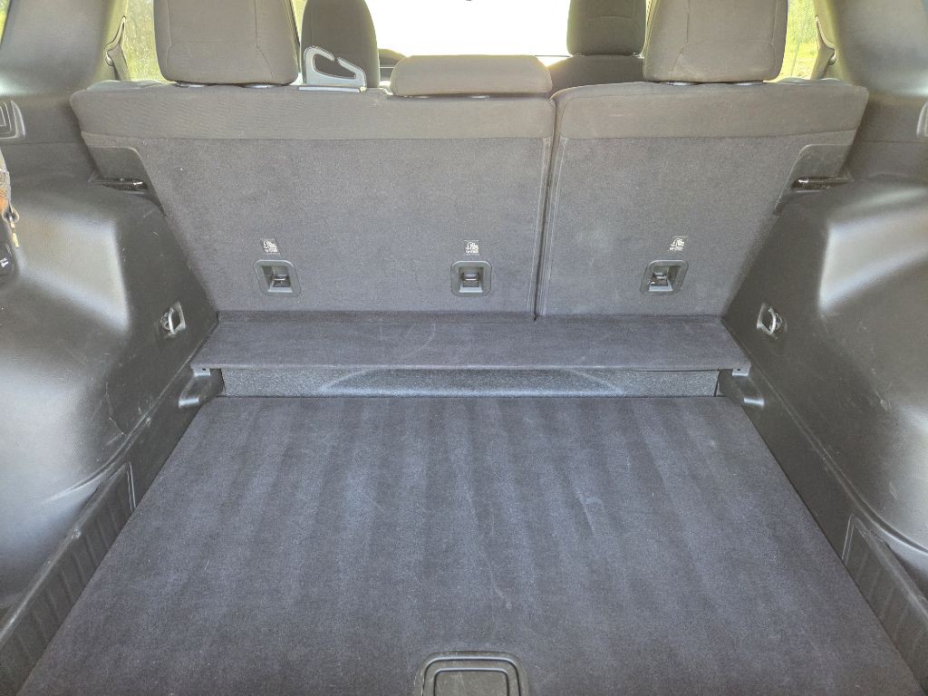2019 Jeep Cherokee Image 6