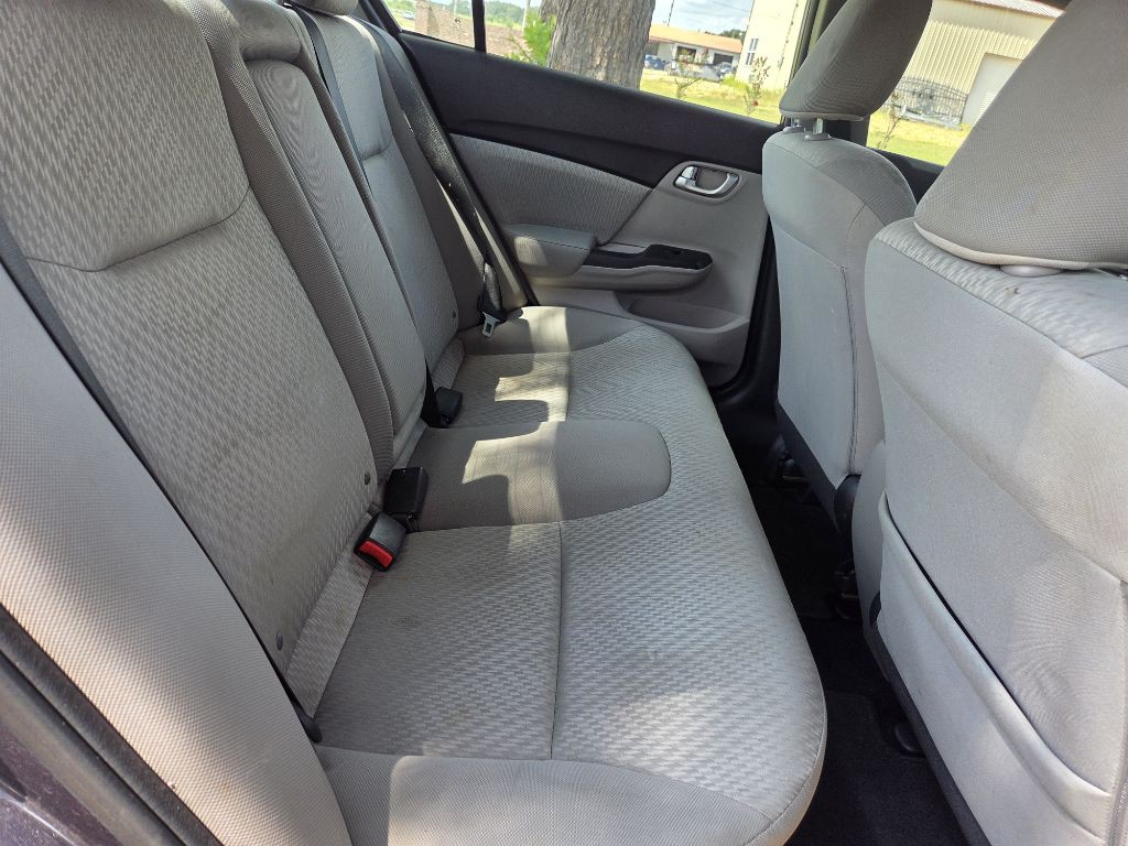 2015 Honda Civic Image 9