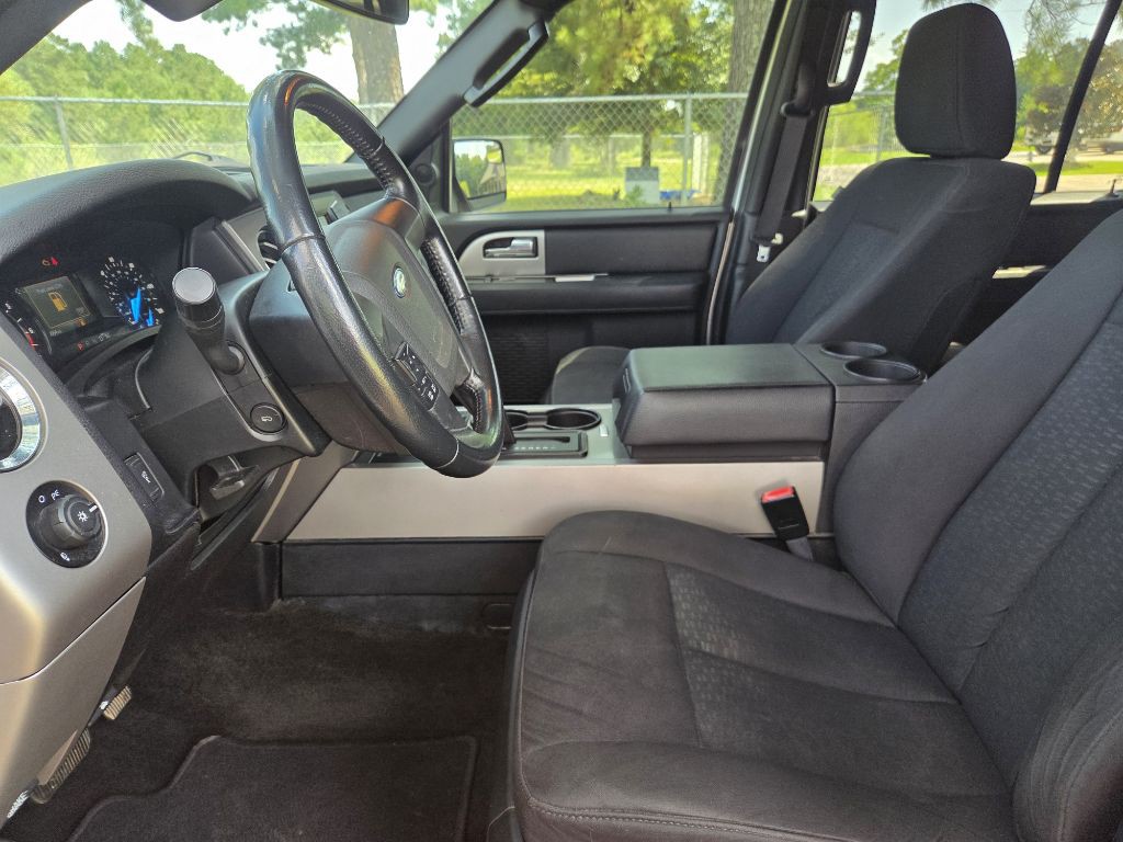 2017 Ford Expedition Image 6