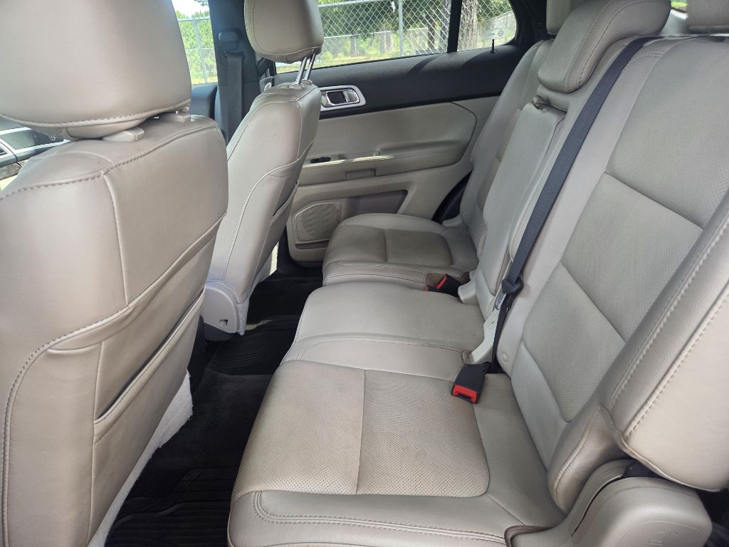 2015 Ford Explorer Image 7