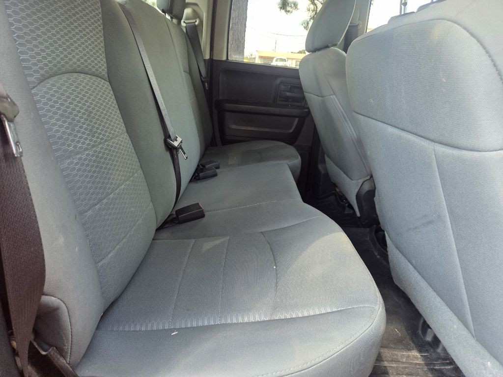 2016 RAM 1500 Image 9