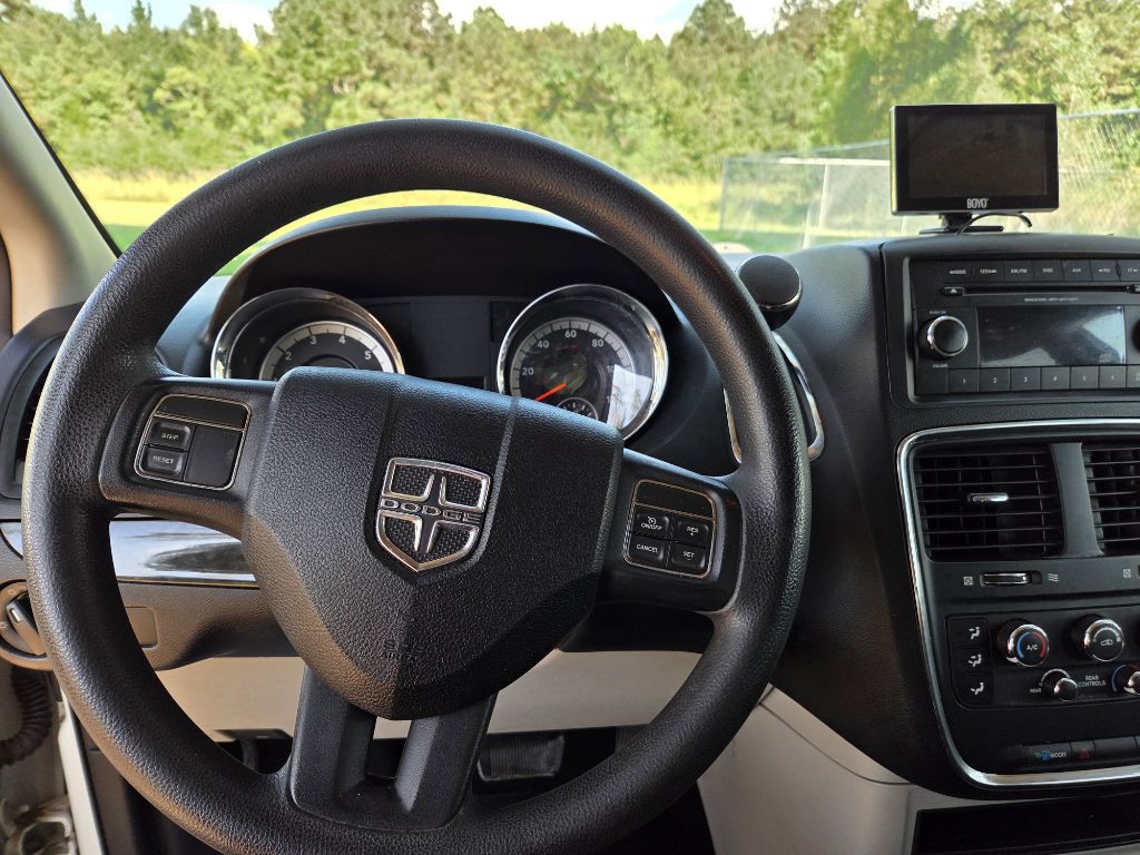 2013 Dodge Grand Caravan Image 5