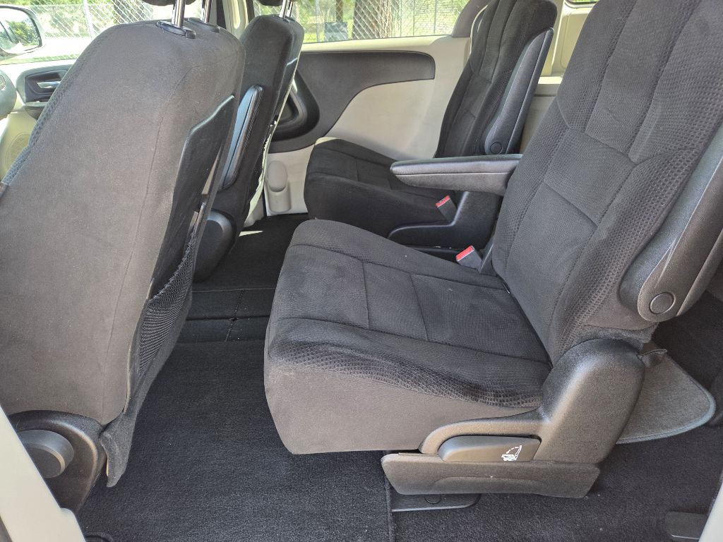 2013 Dodge Grand Caravan Image 7
