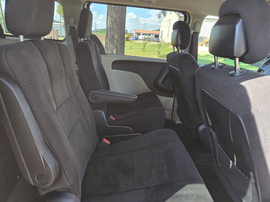 2013 Dodge Grand Caravan Image 9