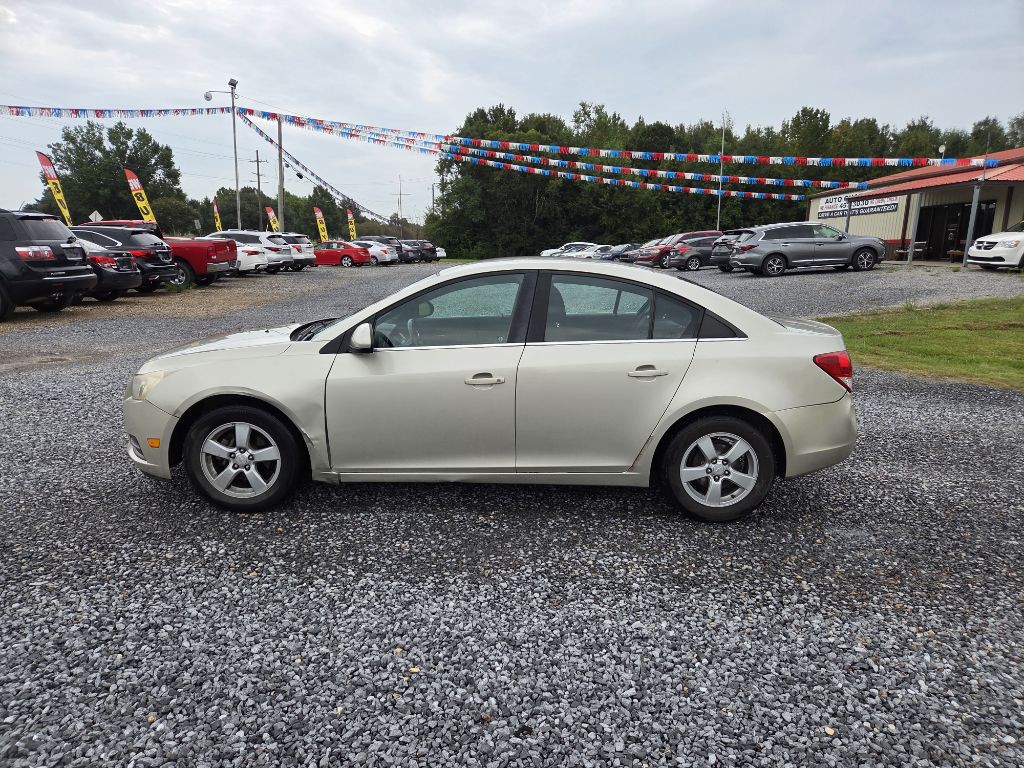 2014 Chevrolet Cruze Image 4