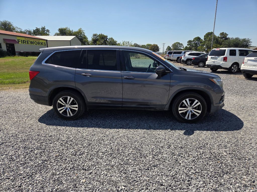 2017 Honda Pilot Image 2