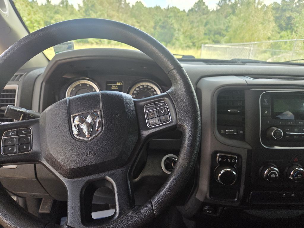 2019 RAM 1500 Image 5