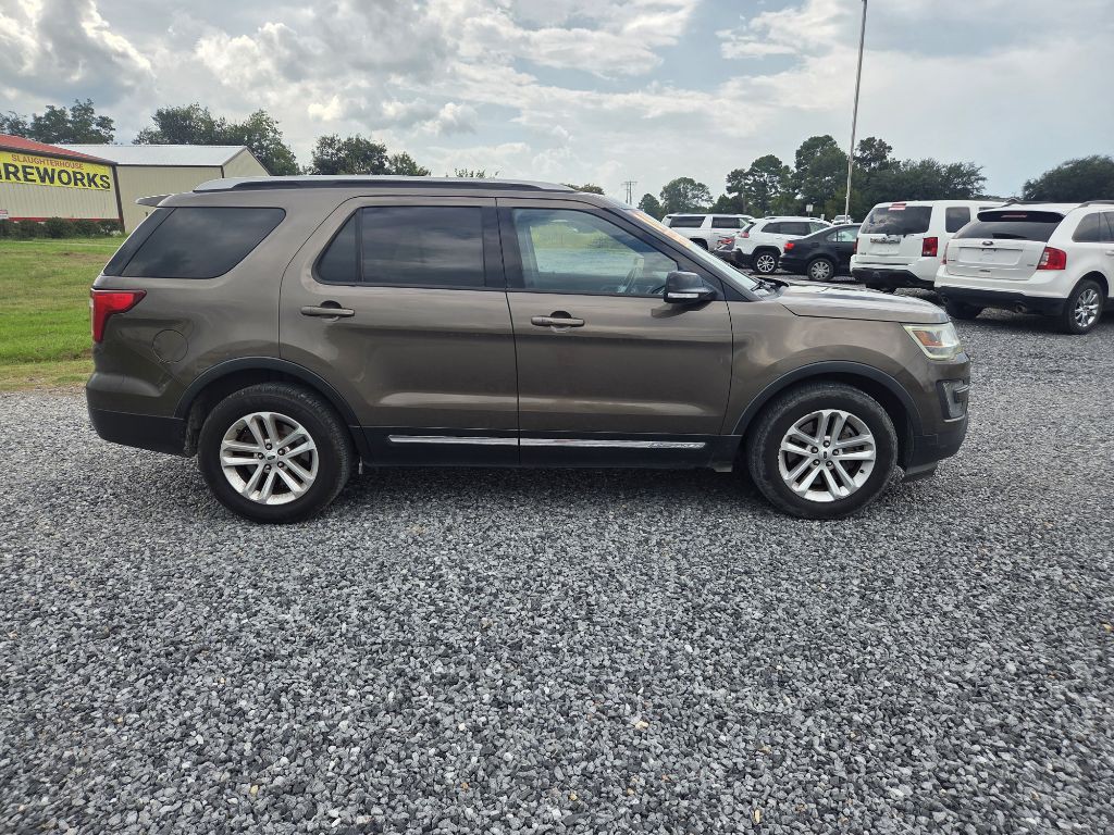 2016 Ford Explorer Image 4