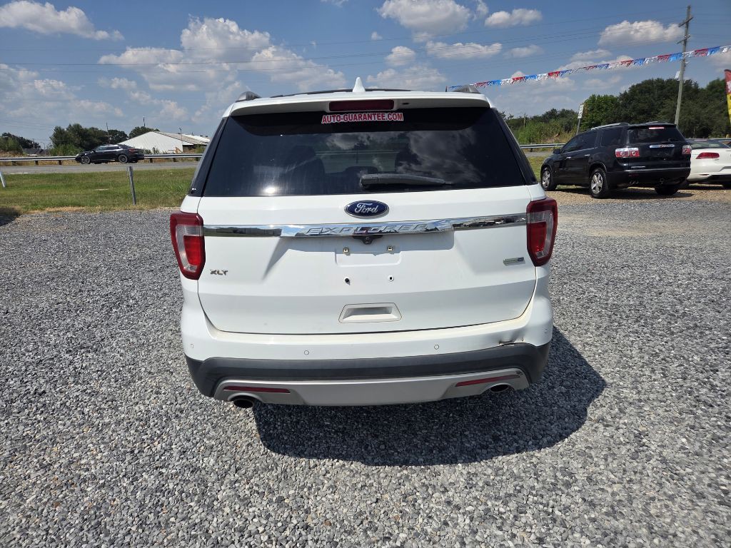 2016 Ford Explorer Image 3