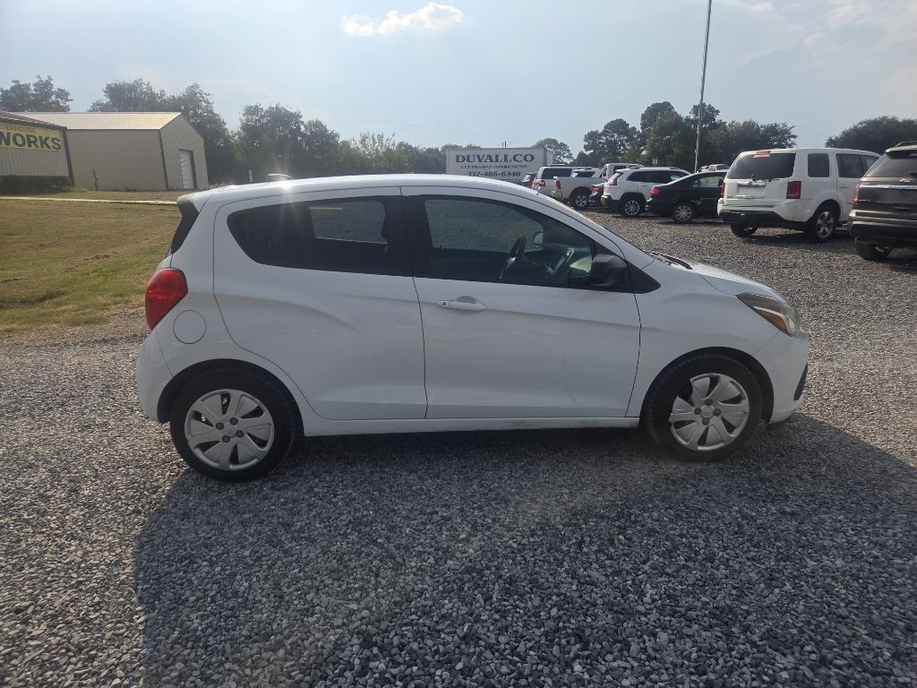 2017 Chevrolet Spark Image 3