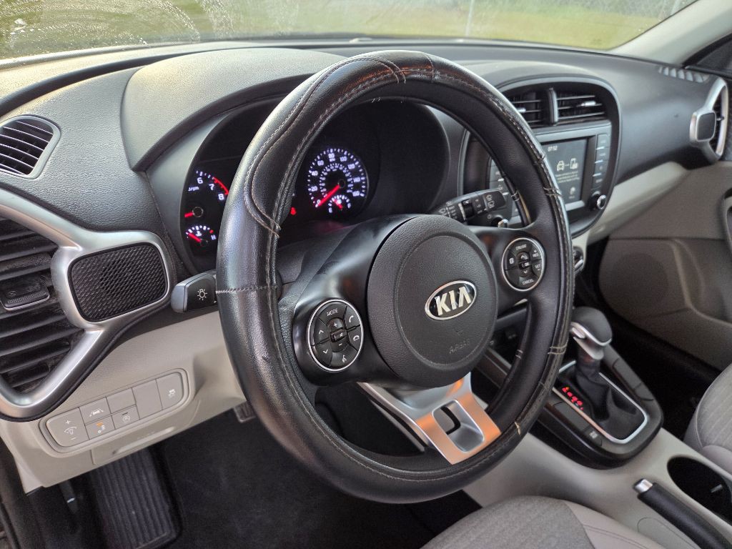 2020 Kia Soul Image 4