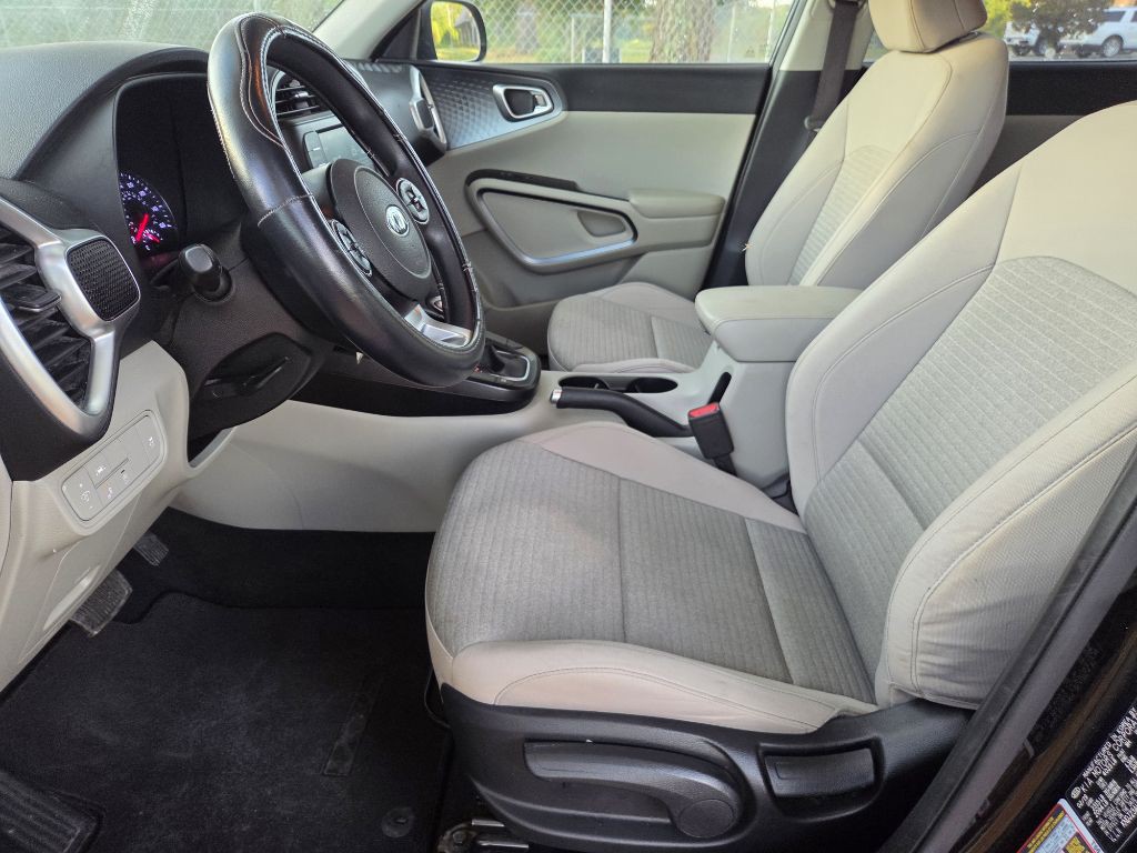 2020 Kia Soul Image 5