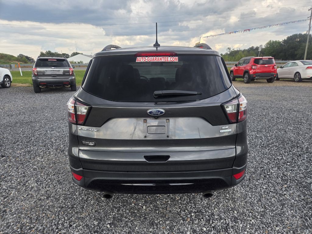 2018 Ford Escape Image 2
