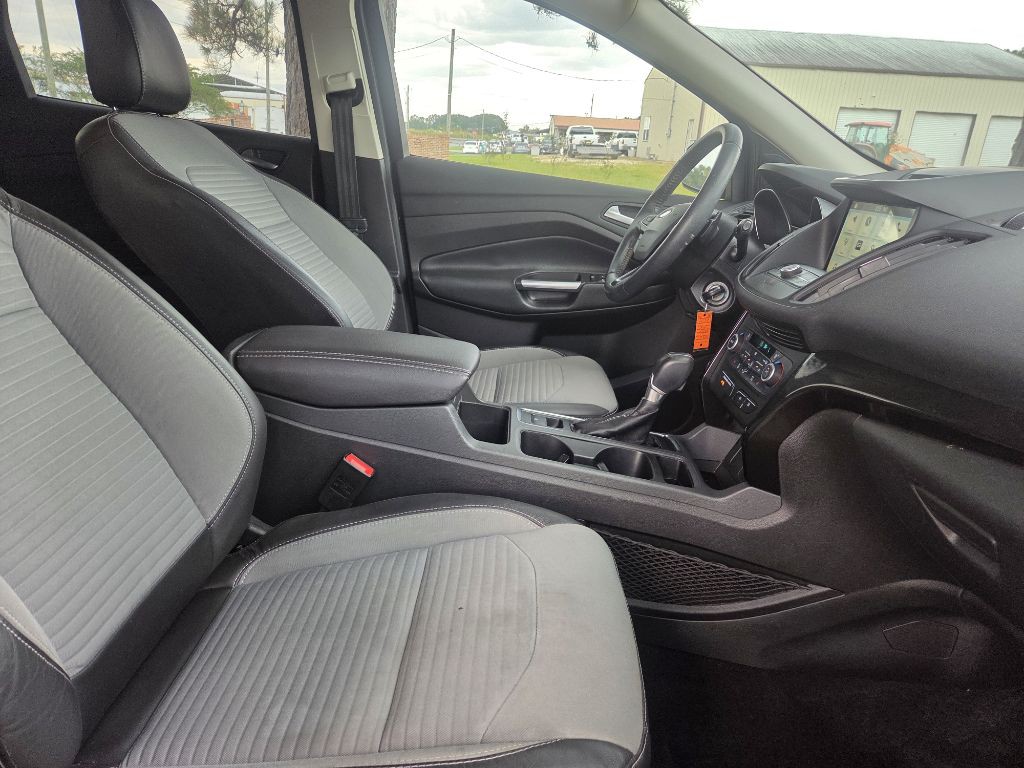 2018 Ford Escape Image 9