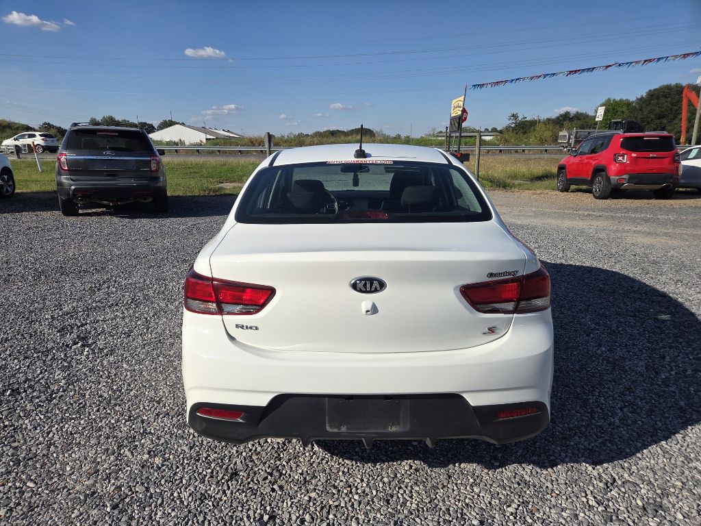 2019 Kia Rio Image 3