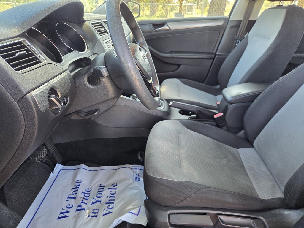 2018 Volkswagen Jetta Image 6