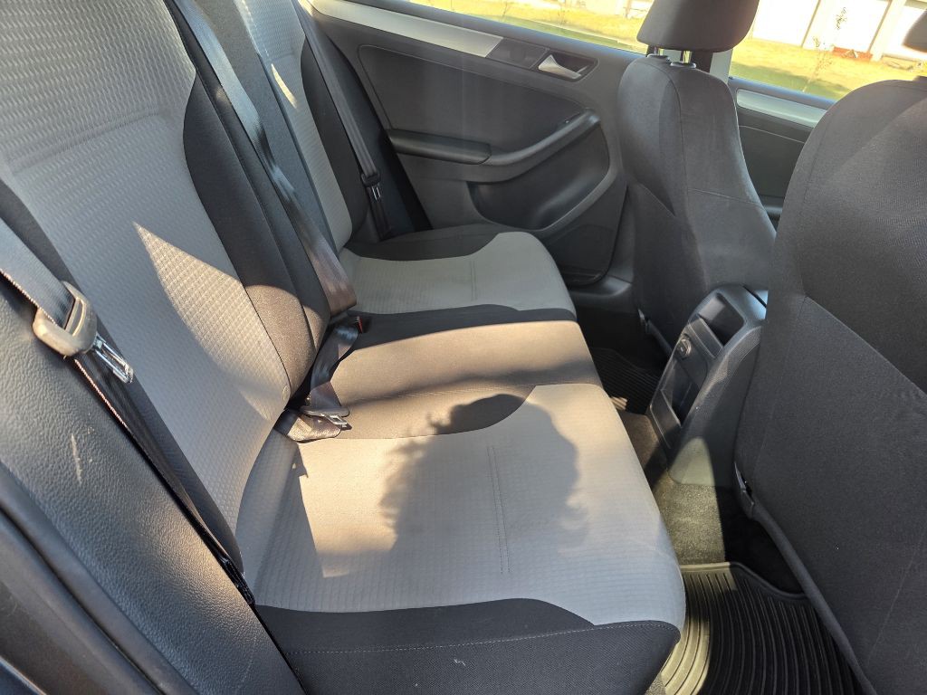 2018 Volkswagen Jetta Image 8