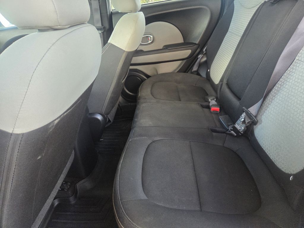 2016 Kia Soul Image 7