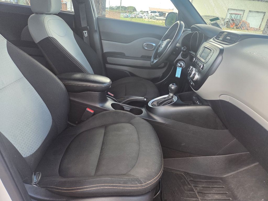 2016 Kia Soul Image 9